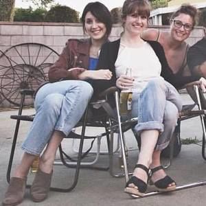 Meet your Posher, Caitlin